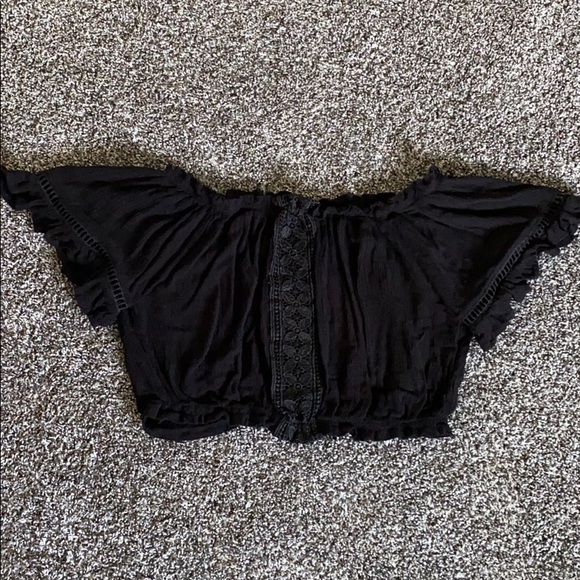 Ambiance Tops - Ambiance black off the shoulder crop top